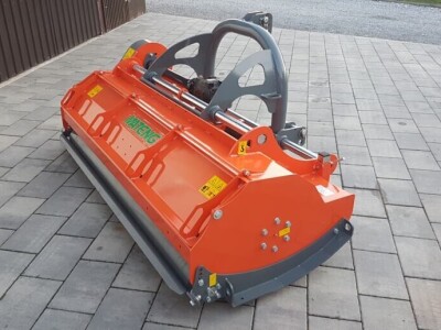 Malčer Mateng Menasor 220 Sa hidrauličnim pomakom