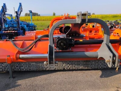 Malčer Mateng Menasor 240