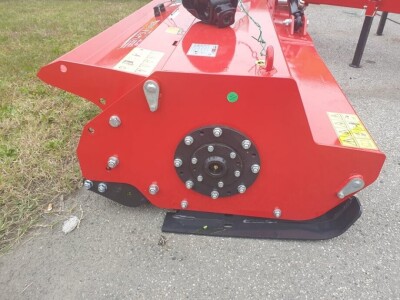Malčer na hidrauličnoj ruci 220 cm, uku 240