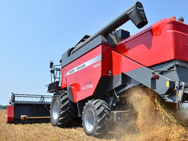 Massey Ferguson kombajn serija MF Activa 7340
