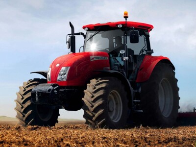 McCormick G-MAX 165 - dostupno odmah - AKCIJA