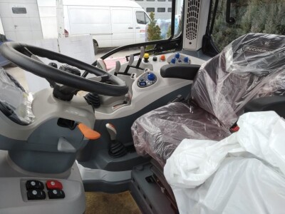 MCCORMICK X5.35 (RS29) NOVI TRAKTOR NA STANJU!!!