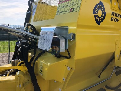 Mikser prikolica Sgariboldi Monofeeder 11 DF