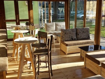 Izrada i gradnja montažnih kuća, i štandova