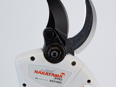 Baterijske škare za rezidbu bez četkica - ΝΑΚΑΥΑΜΑ PRO EC1400, 21V,  2Ah, 0-40mm