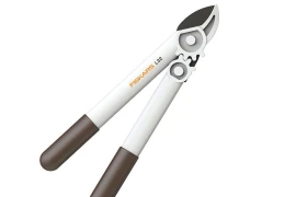 Nakovanjske škare za grane Fiskars L32 bijele