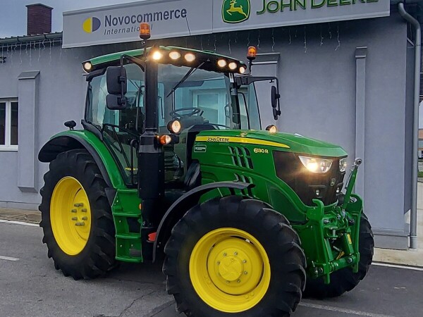 John Deere 6130R