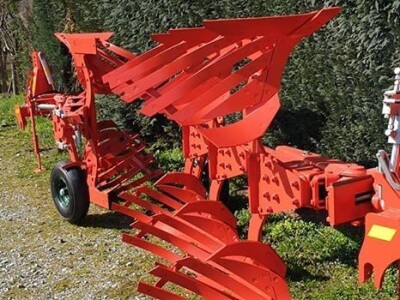 Novi plug Madara Agro HEMUS PLNR 3L