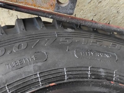 Osovina za prikolicu sa kotačima