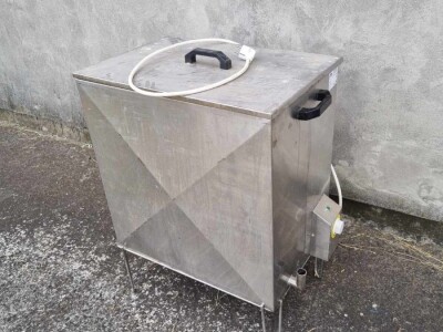 Parni topionik voska na struju za cijele okvire za pčelarstvo