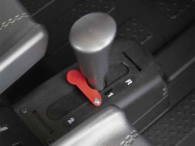 Peg Perego Polaris RZR 900 XP auto na akumulator 24V