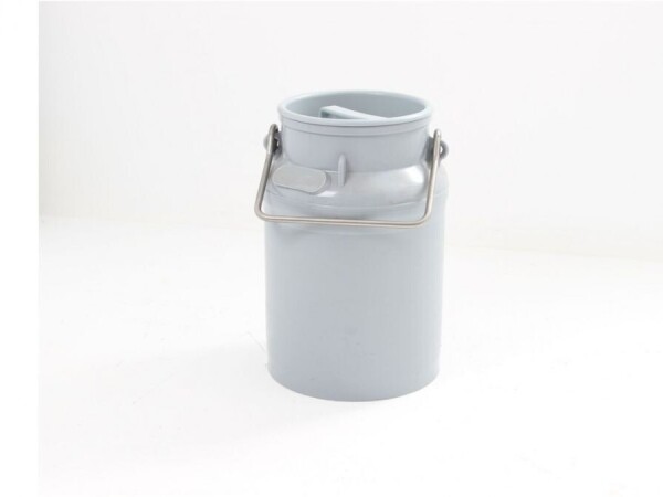 Plastična posuda za mlijeko