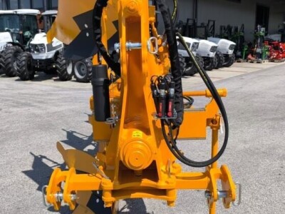 Plug četverobrazdni okretač MORO ARATRI model QRV 16A WARRIOR