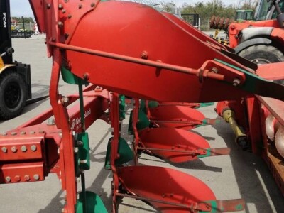 Polovni plug Kverneland LB 5+0