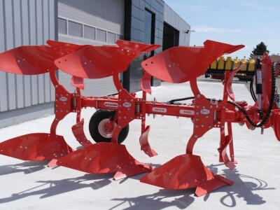 PLUG MASCHIO UNICO VARIO 3 BRAZDE