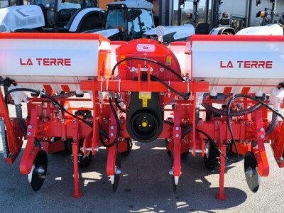Pneumatska sijačica za kukuruz La Terre