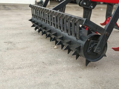 Podrivač 5 Radnih Tijela sa Valjkom CARETA