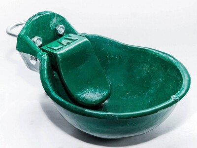 Pojilice za krave/bikove/konje/telad/svinje/krmače/koze/ovce