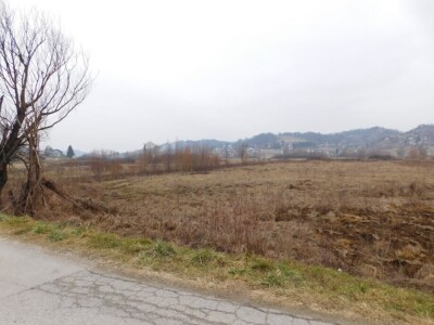 Poljoprivredno zemljište 3.730 m2 - blizina Tuheljskih toplica