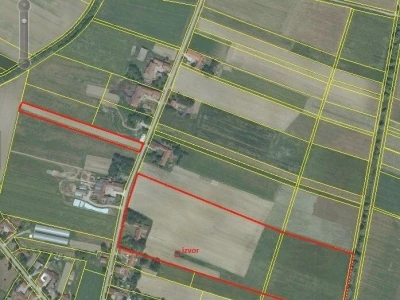 Poljoprivredno i građevinsko zemljište, 67.000 m2, 50 km od Zagreba, izvor vode