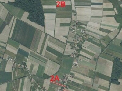 Poljoprivredno i građevinsko zemljište, 67.000 m2, 50 km od Zagreba, izvor vode