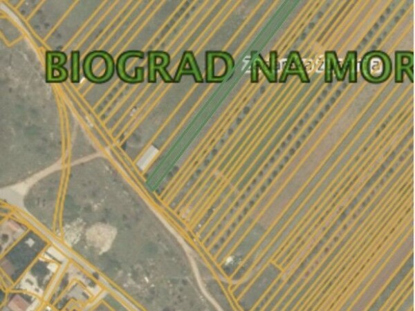 Poljoprivredno zemljište Biograd na mori