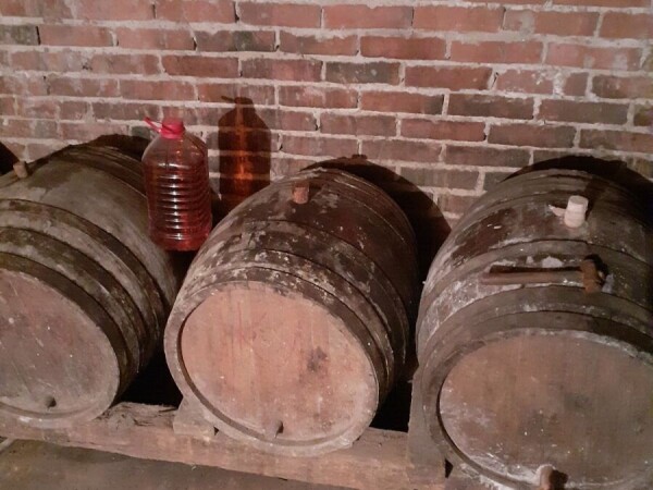 Prodaja domaće rakije