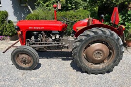 Prodaja traktora IMT 533