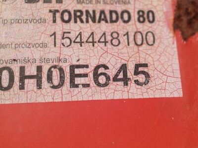 Prodajem berač za kukuruz