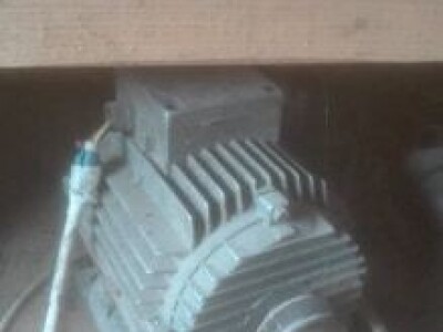 Prodajem krunjač (runilica za kukuruz )