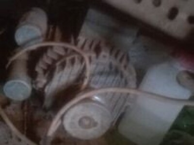 Prodajem krunjač (runilica za kukuruz )