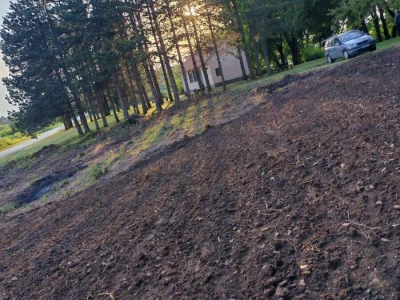 Prodajem plac na Fruskoj Gori