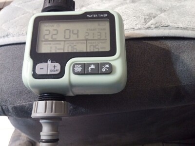 prodajem programator za navodnjavanje