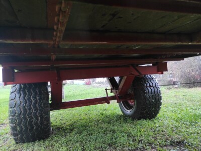 Prodajem samoutovarnu prikolicu pottinger 30 kubika