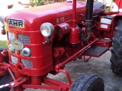 PRODAJEM TRAKTOR FAHR D 15