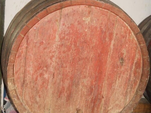 Prodajem veću količinu domaće rakije šljivovice