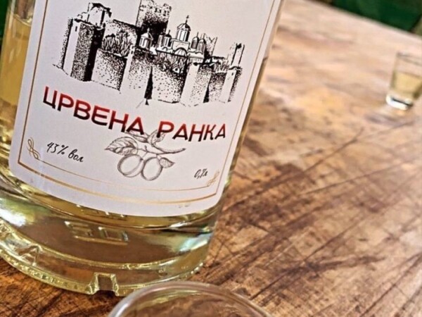 Rakija od Šljive Čačanska rodna i Crvena ranka