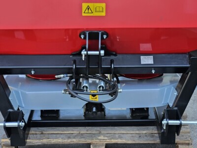 Rasipač mineralnog gnojiva 1500 (RG)