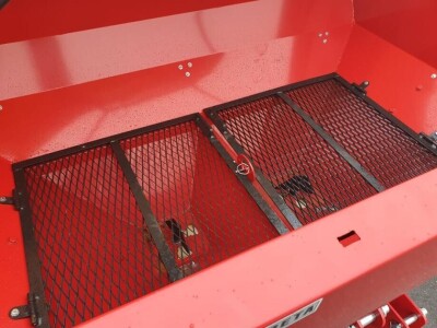 Rasipač umjetnog gnojiva 1000 l