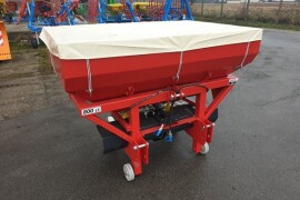 RASIPAČ UMJETNOG GNOJIVA 800L