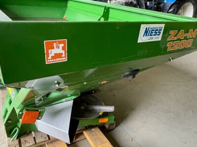 Rasipač umjetnog gnojiva Amazone ZA-M