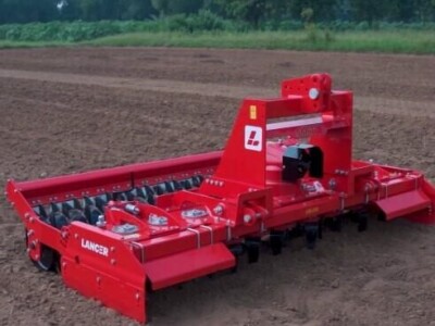 Rotodrljača LANCER model UM 200 – Packer valjak