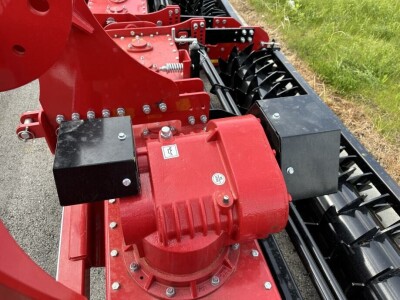 ROTODRLJAČA TEŠKA 250 i 300 S PACKER VALJKOM