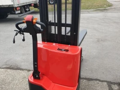 Ručni električni viličar 1500kg/ 2,5m