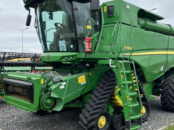 John Deere s790i