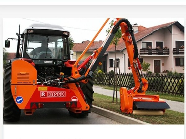 Usluzno malčiranje kranskim malčerom(zelenih površina-bankine,kanala,itd)