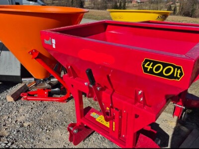 Poljoprivredni priključci. Novi sa dostavom. Plug. Tanjurača. Sjetvospremac. Drljaca. Atomizer. Malčer. Freza. Plug. Rotodrljaca. Mini bager.Sadilice. Cijepac.Mini damper. Prikolice.