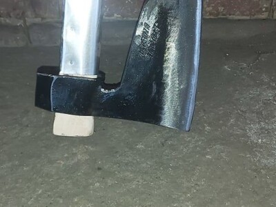 Sekira 2,5kg CELICNA GLUVARA