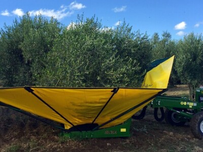 SICMA TR80 vučeni tresač maslina i drugih padajućih plodova