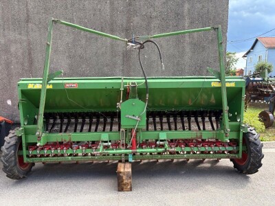 Sijačica Hassia 300 DKL